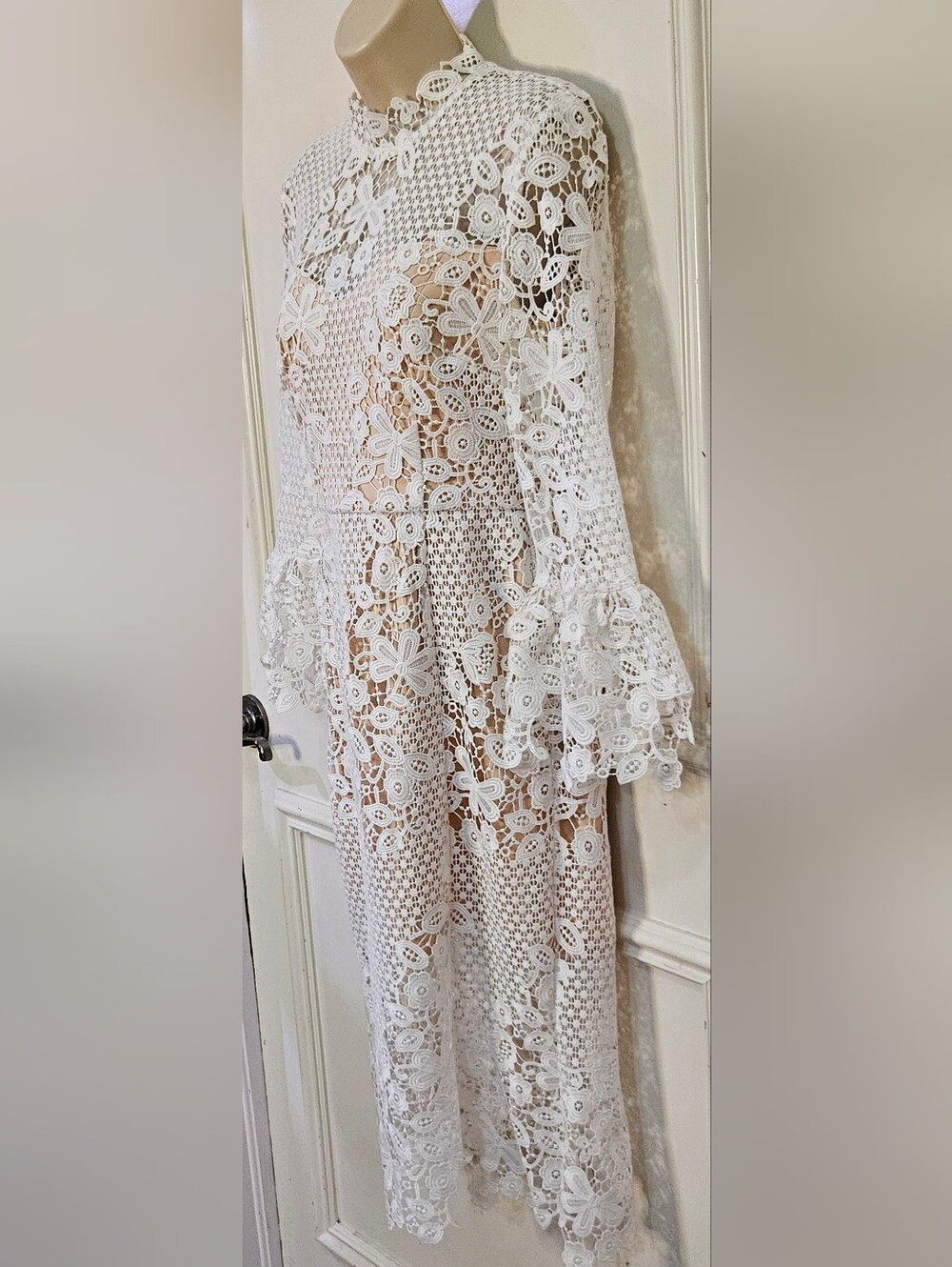 Free People La Spezia Dress White Scalloped Lace Beige Lining Bell Sleeves,Small - Picture 14 of 16